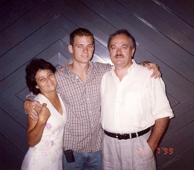 Com pai e mãe na Barra